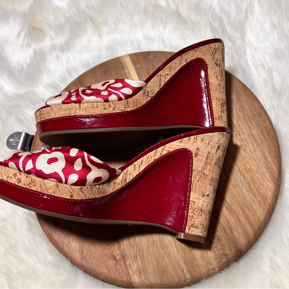 Marc by Marc Jacobs Red Floral Fabric Leather Cork Wedge Slide Sandals Size 39 - Picture 10 of 10